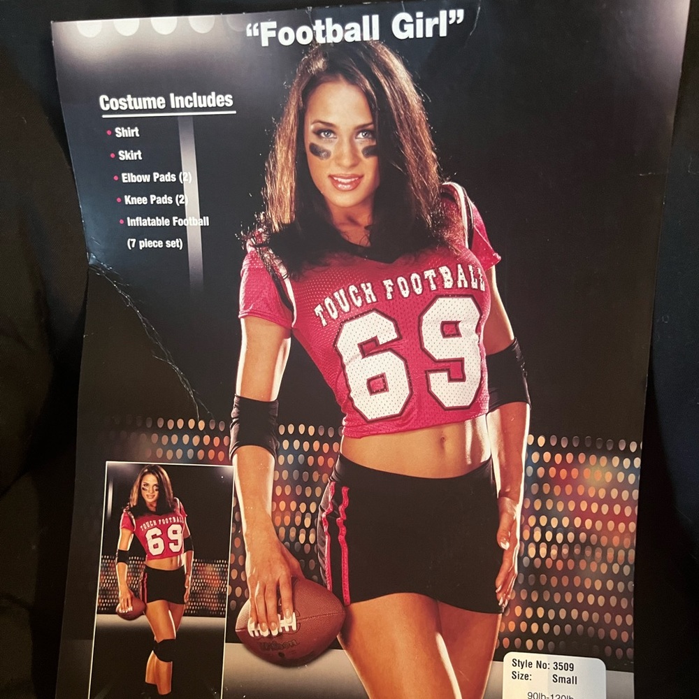 DreamGirl 3509 Football Girl, please indicate what size you need/PM me.